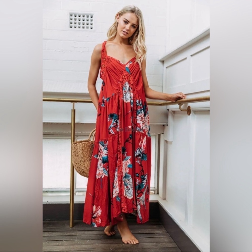 Jaase Red Floral Maxi Dress - Picture 2 of 16